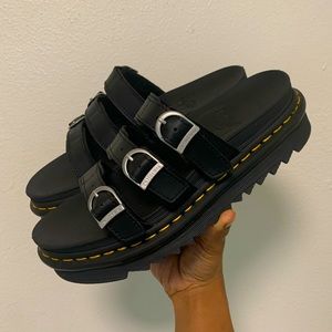 NWOT Dr. Martens Blaire Slide Sandals